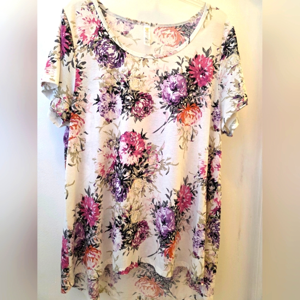 Lularoe Classic T